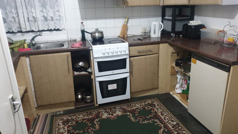 Room Glasgow Road in Greater London