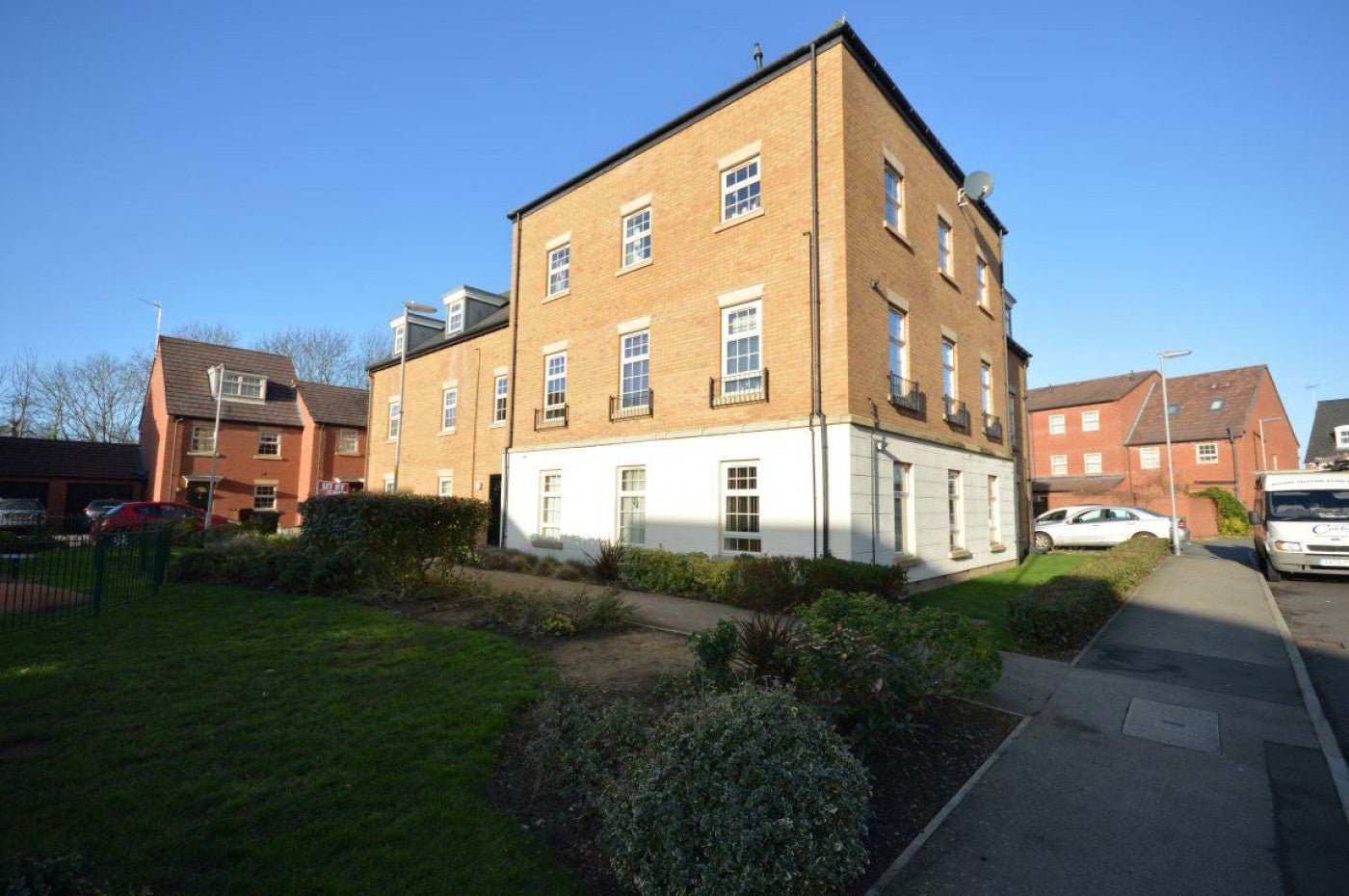 Flat Outfield Close in Great Oakley
