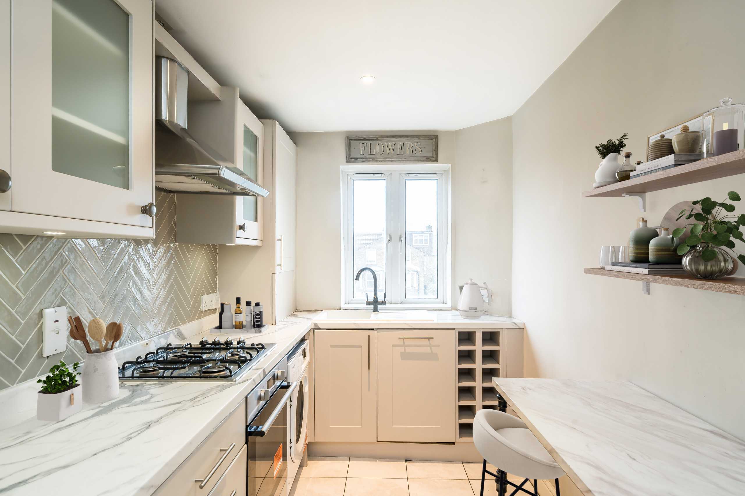 Flat Rubens Place in Greater London