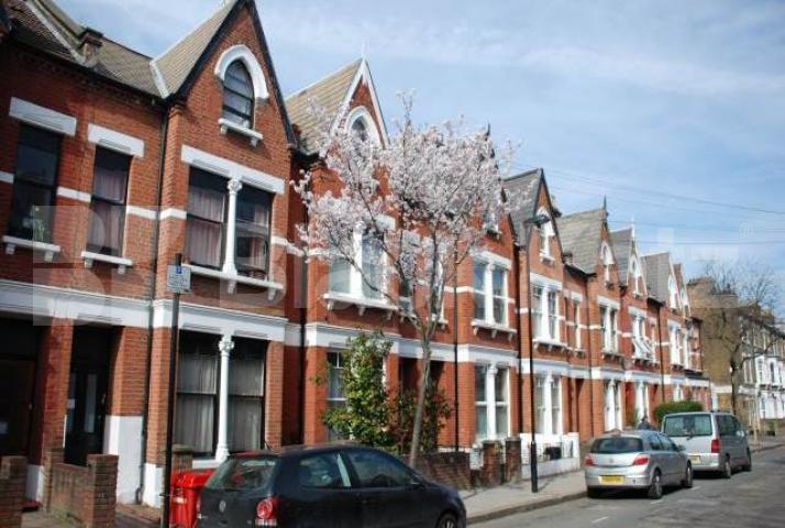 House Parkway in Greater London