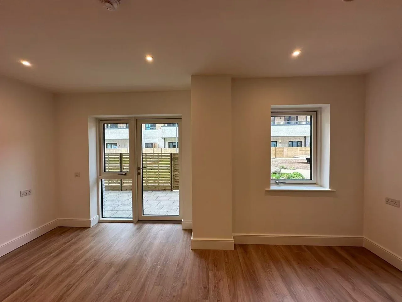 Flat Heath Road in Greater London