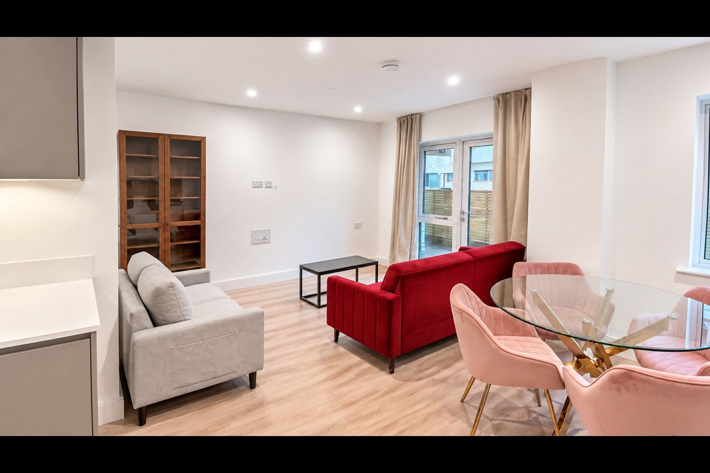 Flat Egerton Road in Greater London