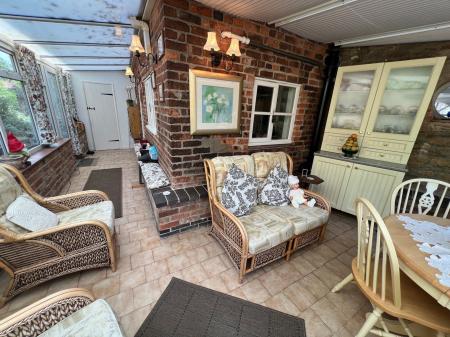 Flat Long Street in South Kesteven