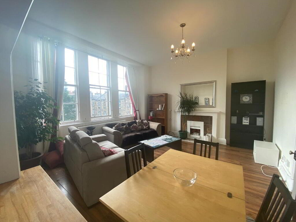 Flat New Mart Road in City of Edinburgh