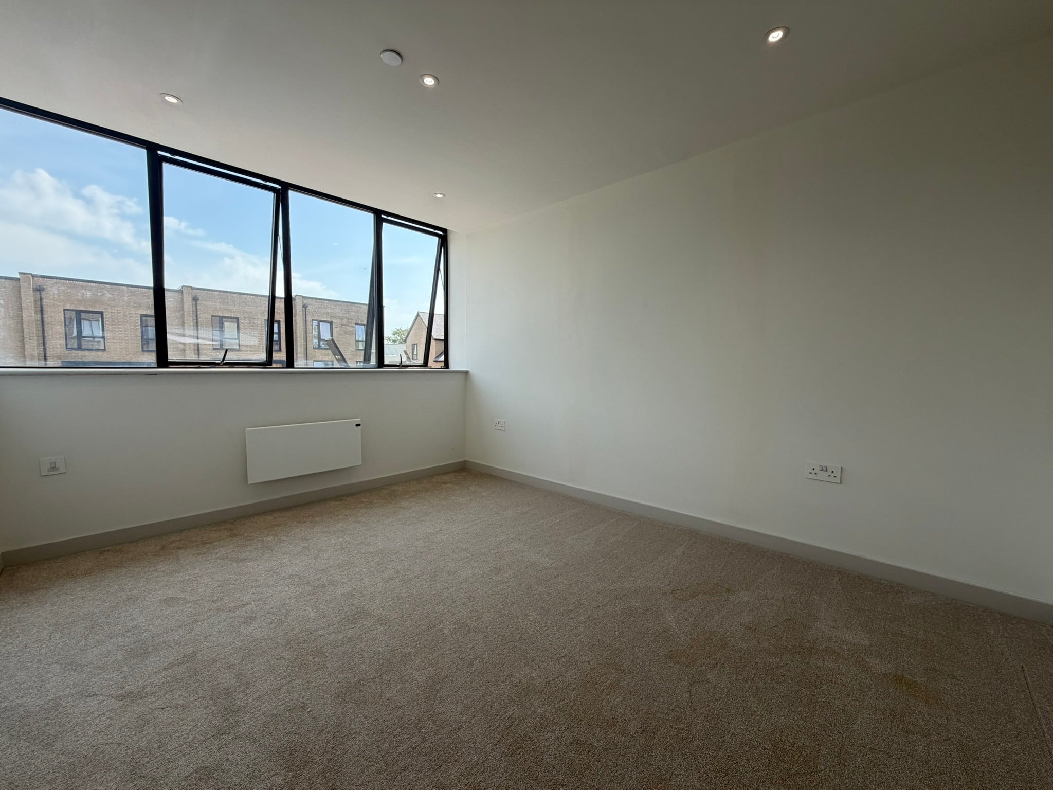 Flat Newtown Road in Fareham