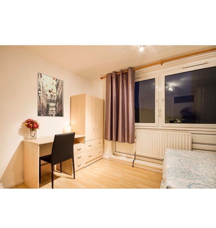 Room Queensdale Crescent in Greater London
