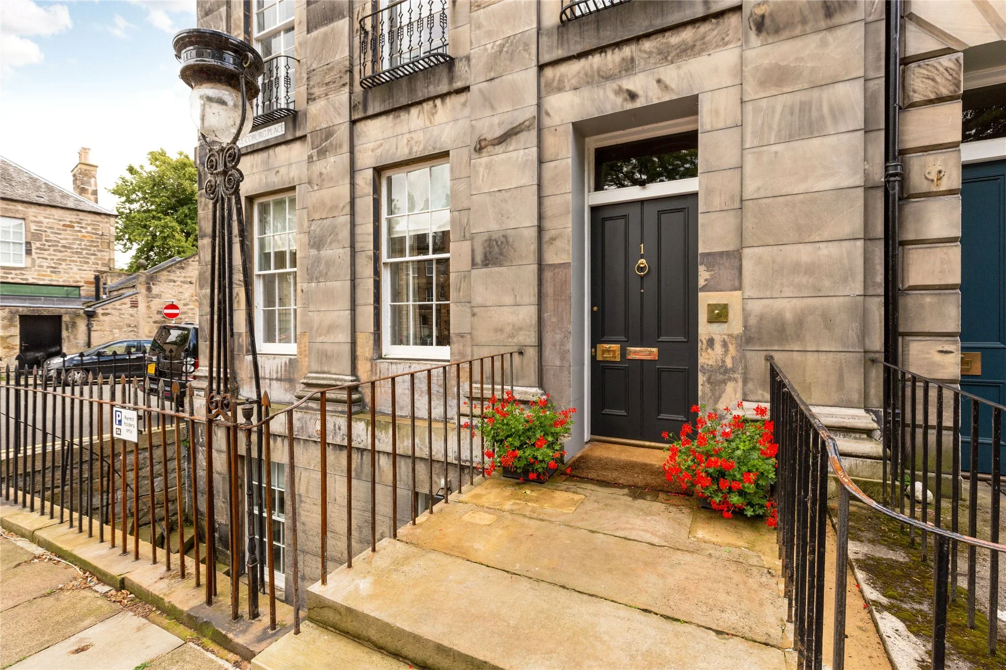 House Saxe-Coburg Place in City of Edinburgh