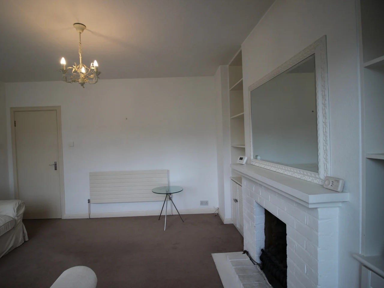 Flat Limes Gardens in Greater London