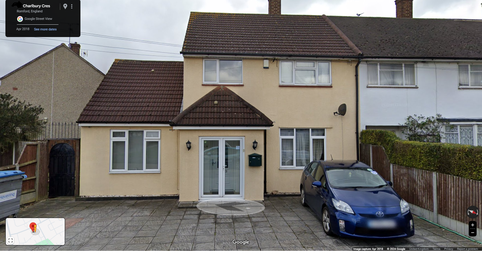 House Charlbury Crescent in Greater London