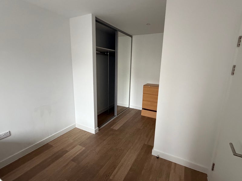 Flat Gooch Street North in Birmingham