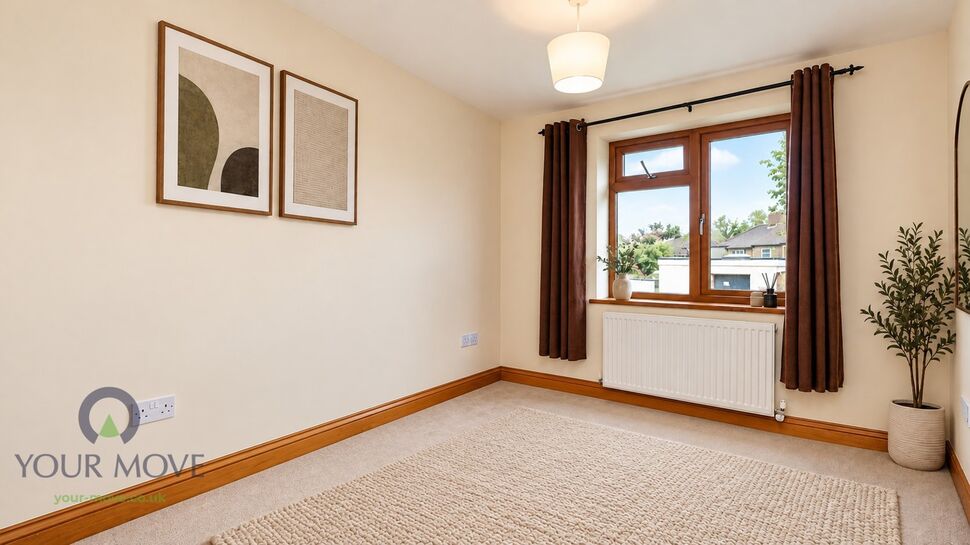 Flat Mayplace Road East in Greater London