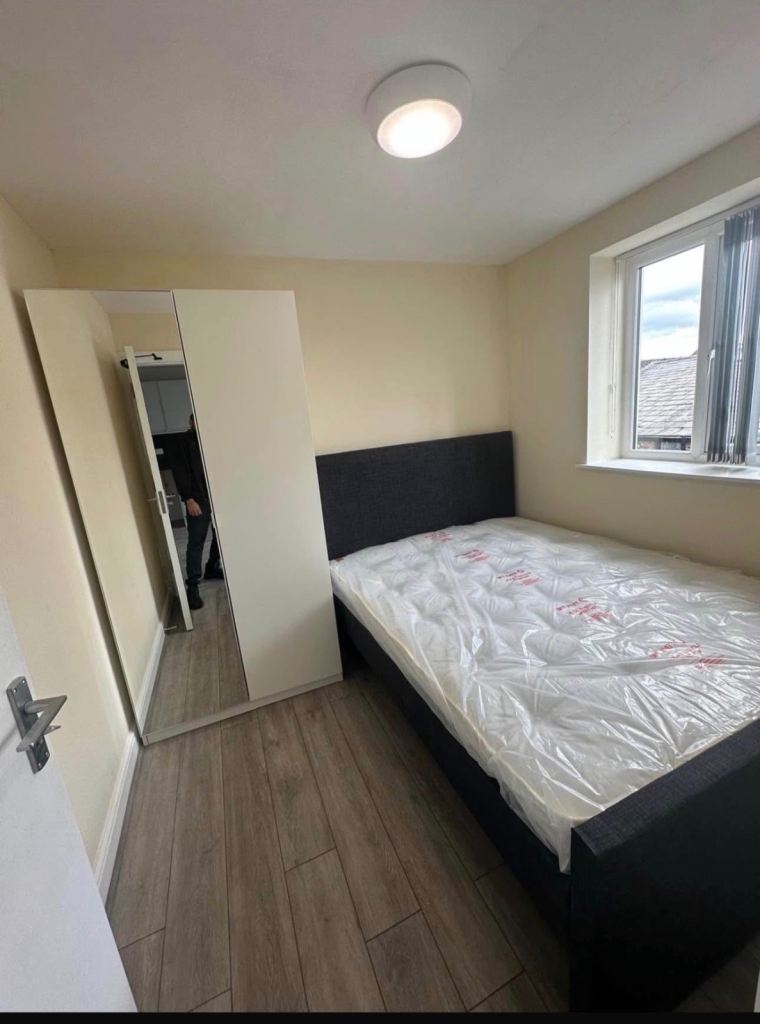 Room Oxford Street in Bolton