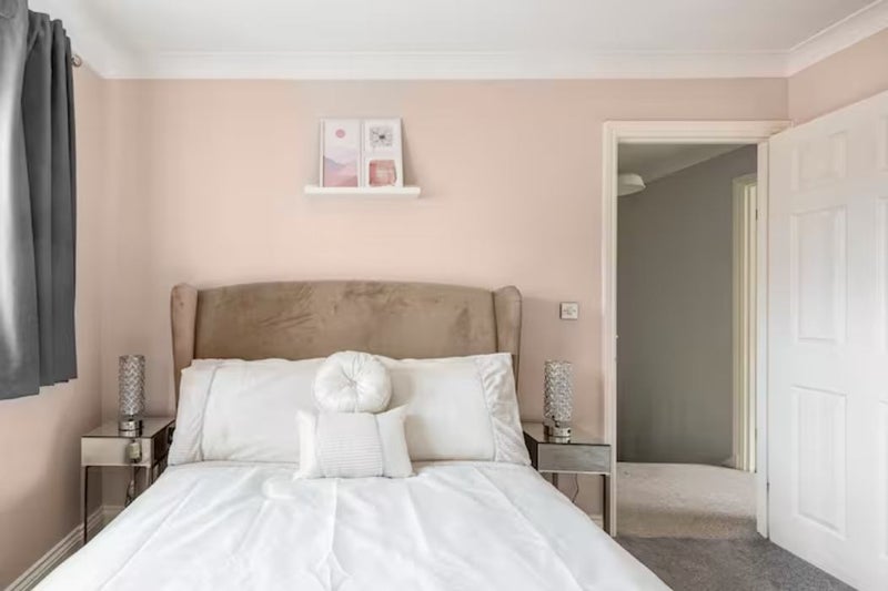 Room Jasmine Court in Maidstone