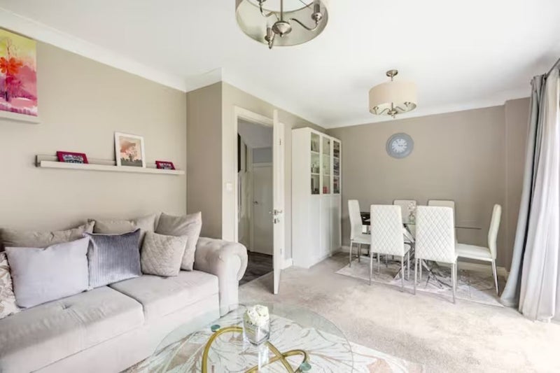 Room Jasmine Court in Maidstone