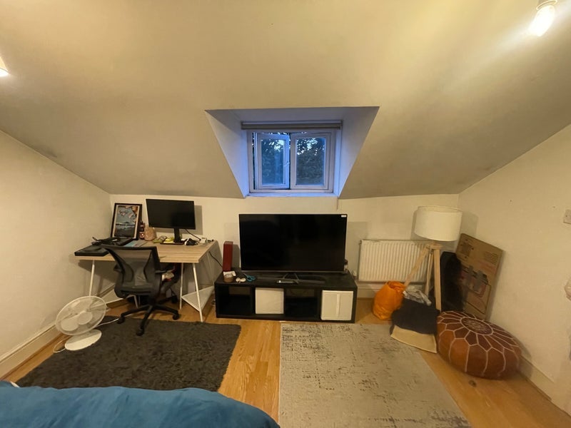 Room St. Paul's Road in Greater London