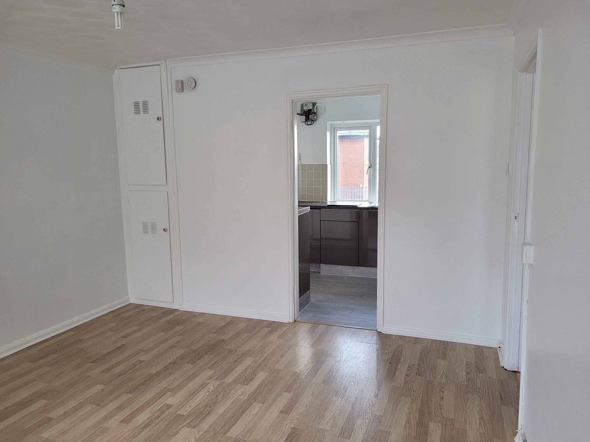 Flat New Street in Burry Port