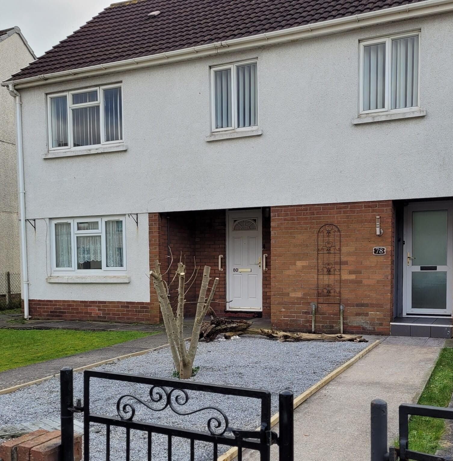 Flat New Street in Burry Port