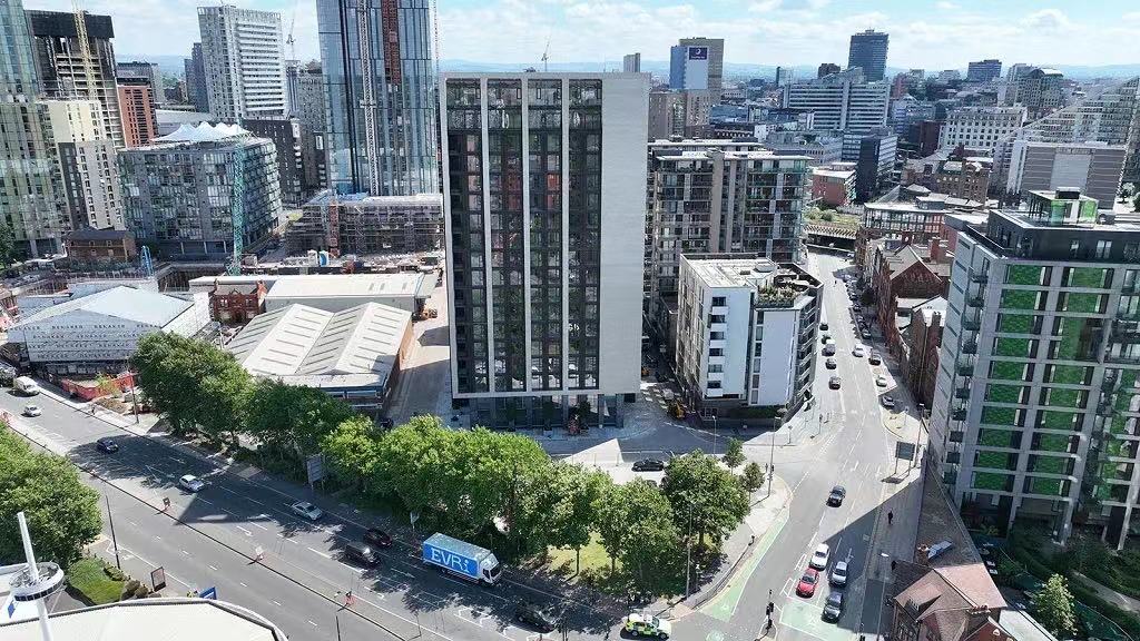 Flat Queen Street in Salford
