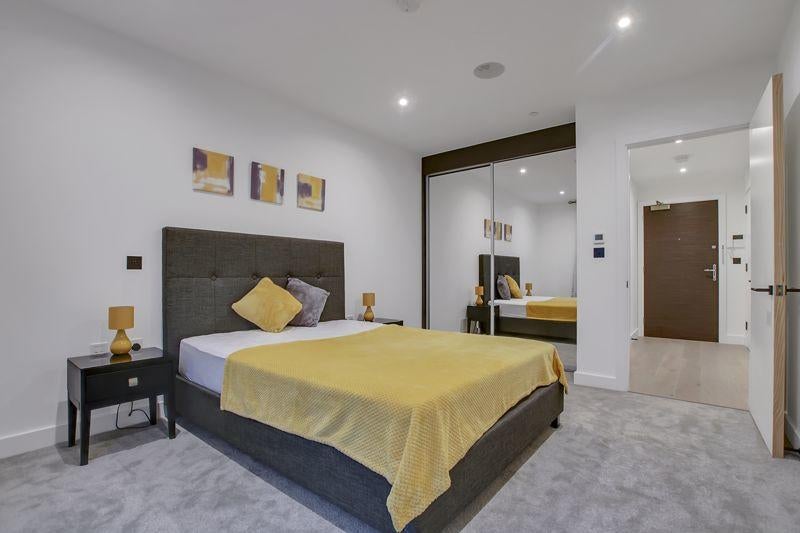 Flat New Tannery Way in Greater London