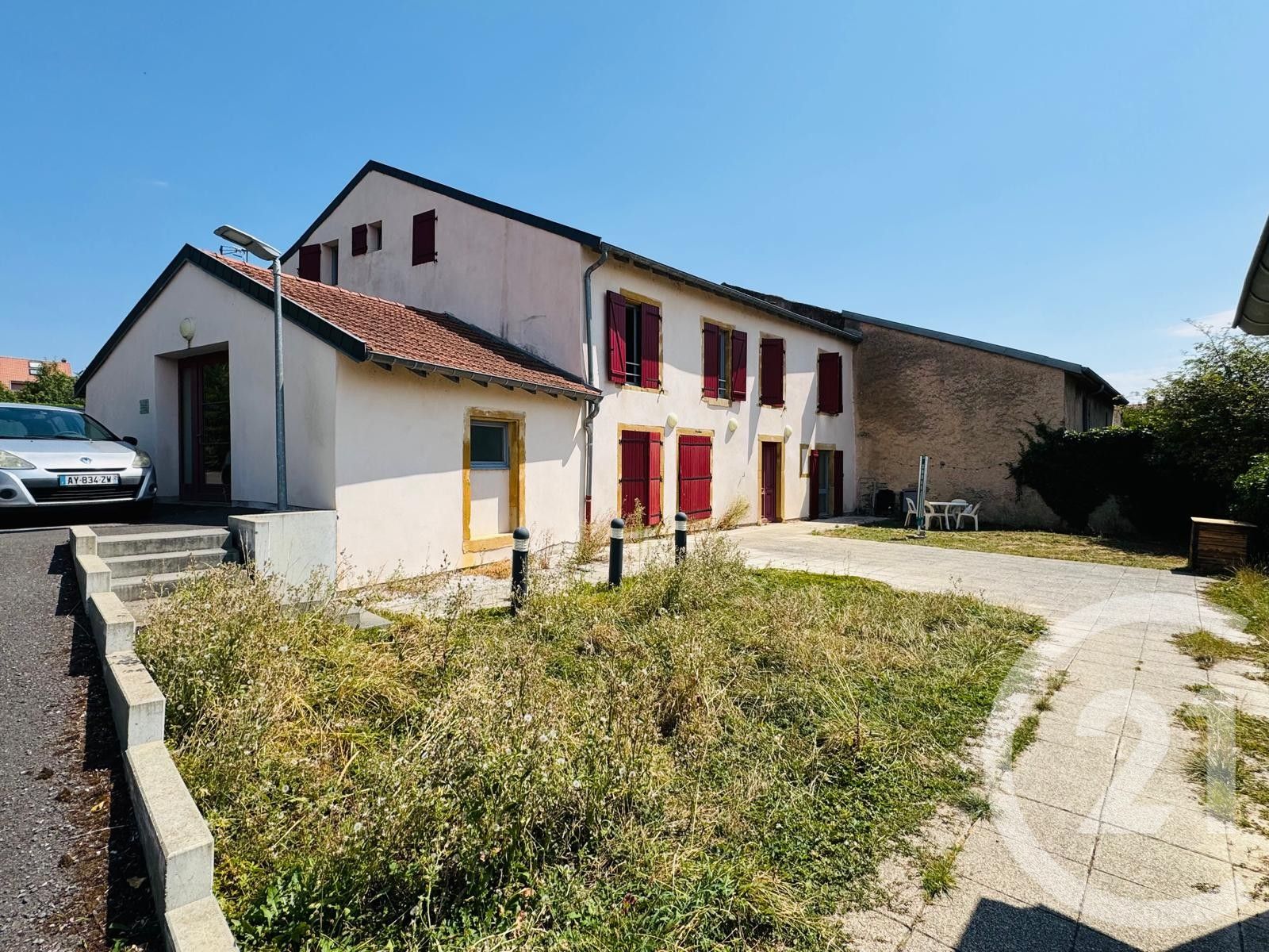 Flat Rue du Presbytère in Charly-Oradour