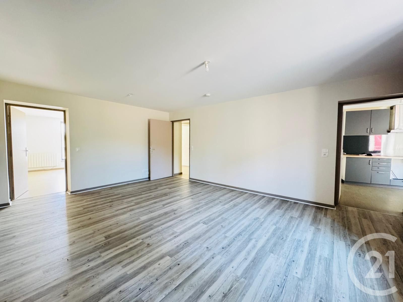 Flat Rue du Presbytère in Charly-Oradour
