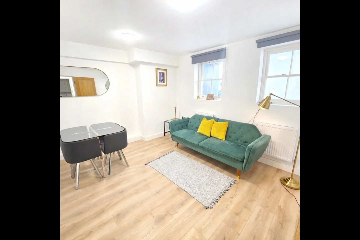 Flat Campdale Road in Greater London