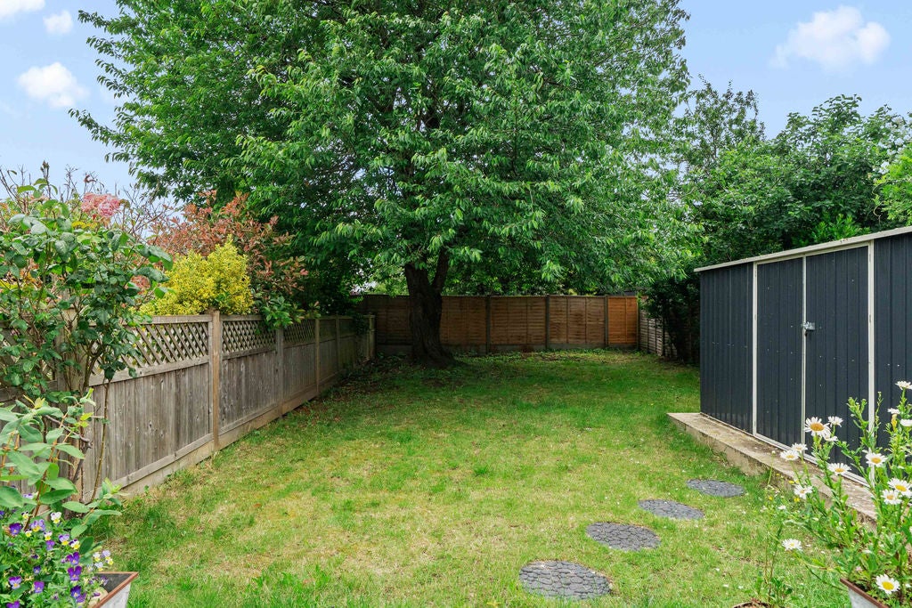 House Loudwater Close in Borough of Spelthorne