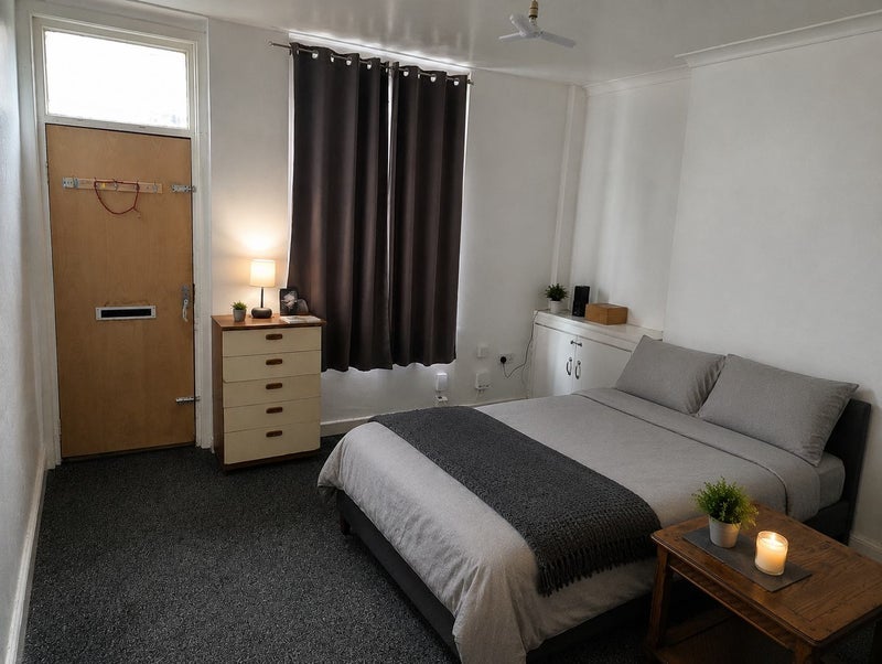 Room Hunslet Street in Burnley