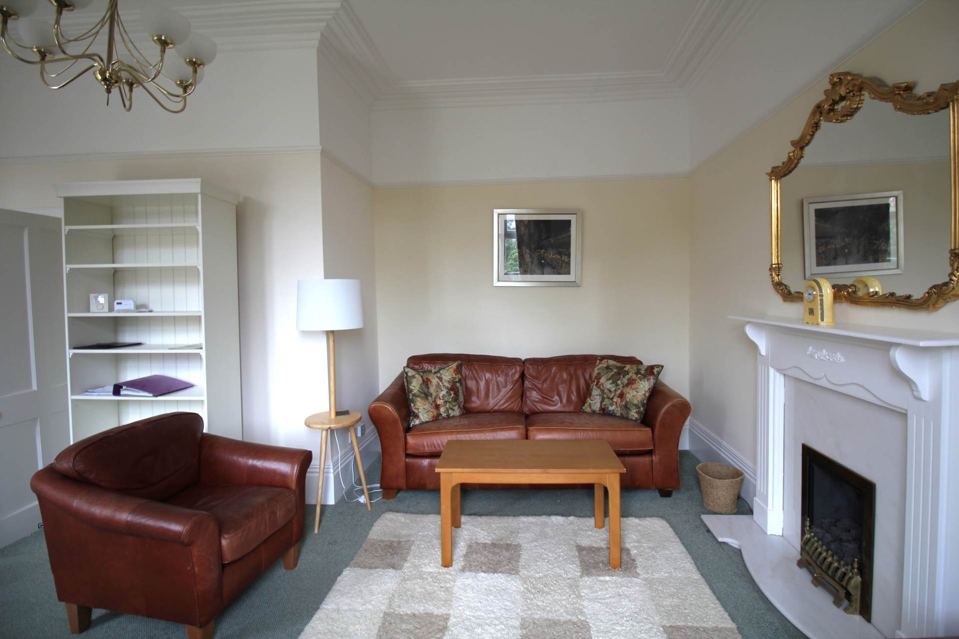 Flat Royal Crescent in Weston-super-Mare