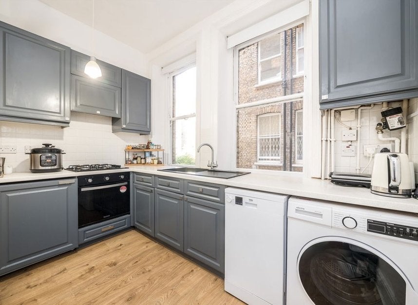 Flat Wymering Road in City of Westminster