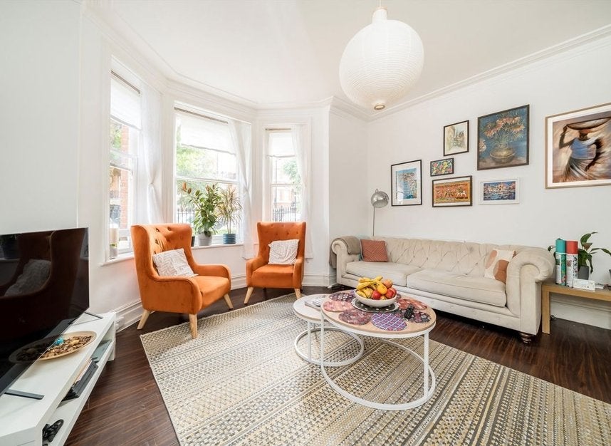 Flat Wymering Road in City of Westminster