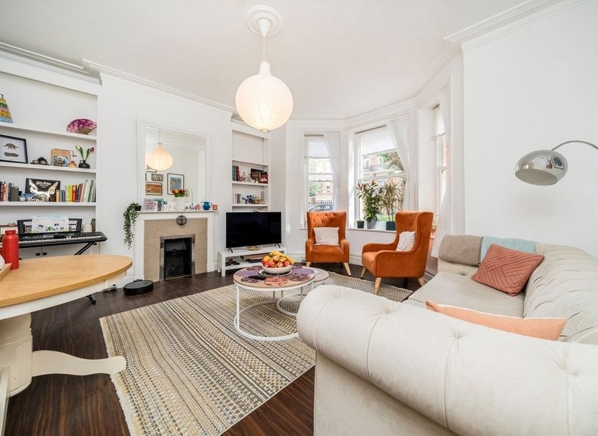 Flat Wymering Road in City of Westminster