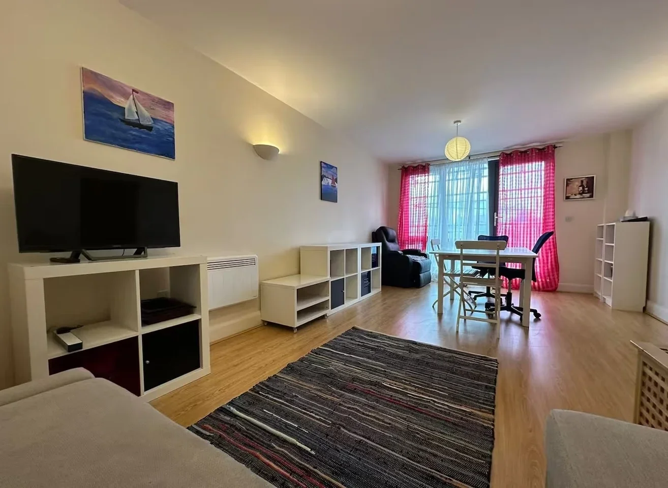 Flat Webber Street in Greater London