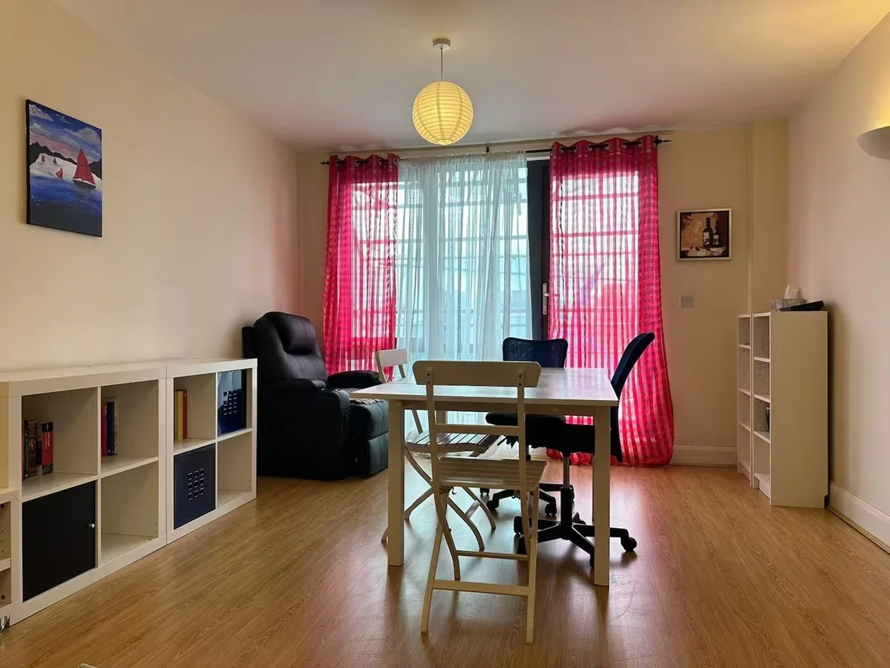 Flat Webber Street in Greater London