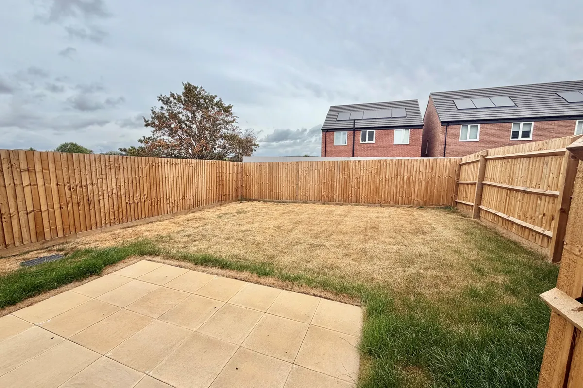 House Garden Road in Broxtowe