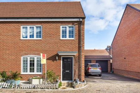House Diamond Drive in South Oxfordshire