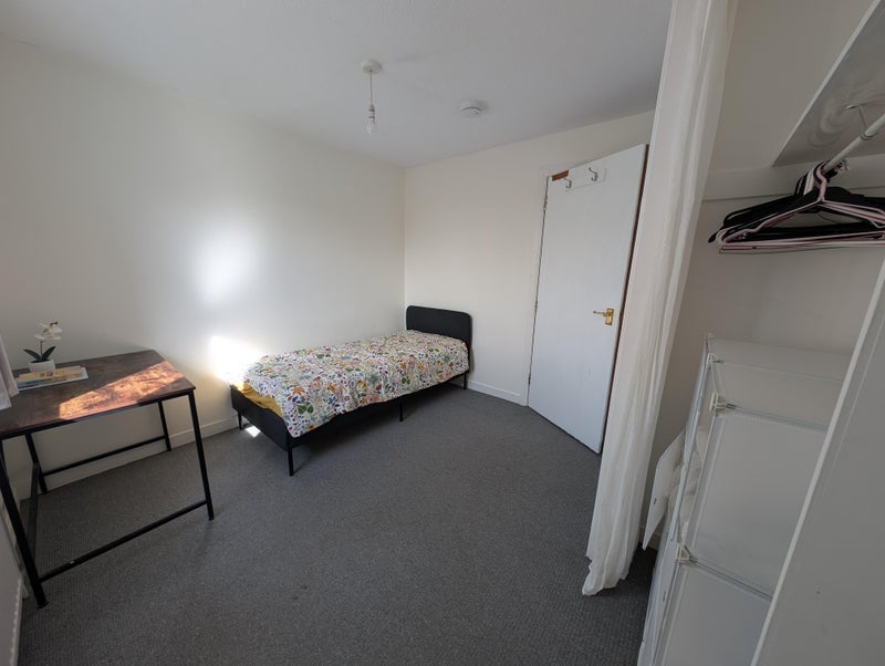 Room Sienna Gardens in City of Edinburgh