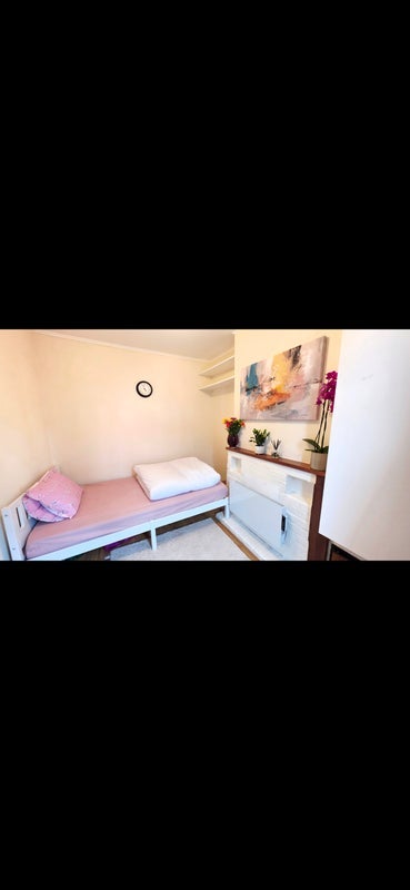 Room Gloucester Road in Greater London