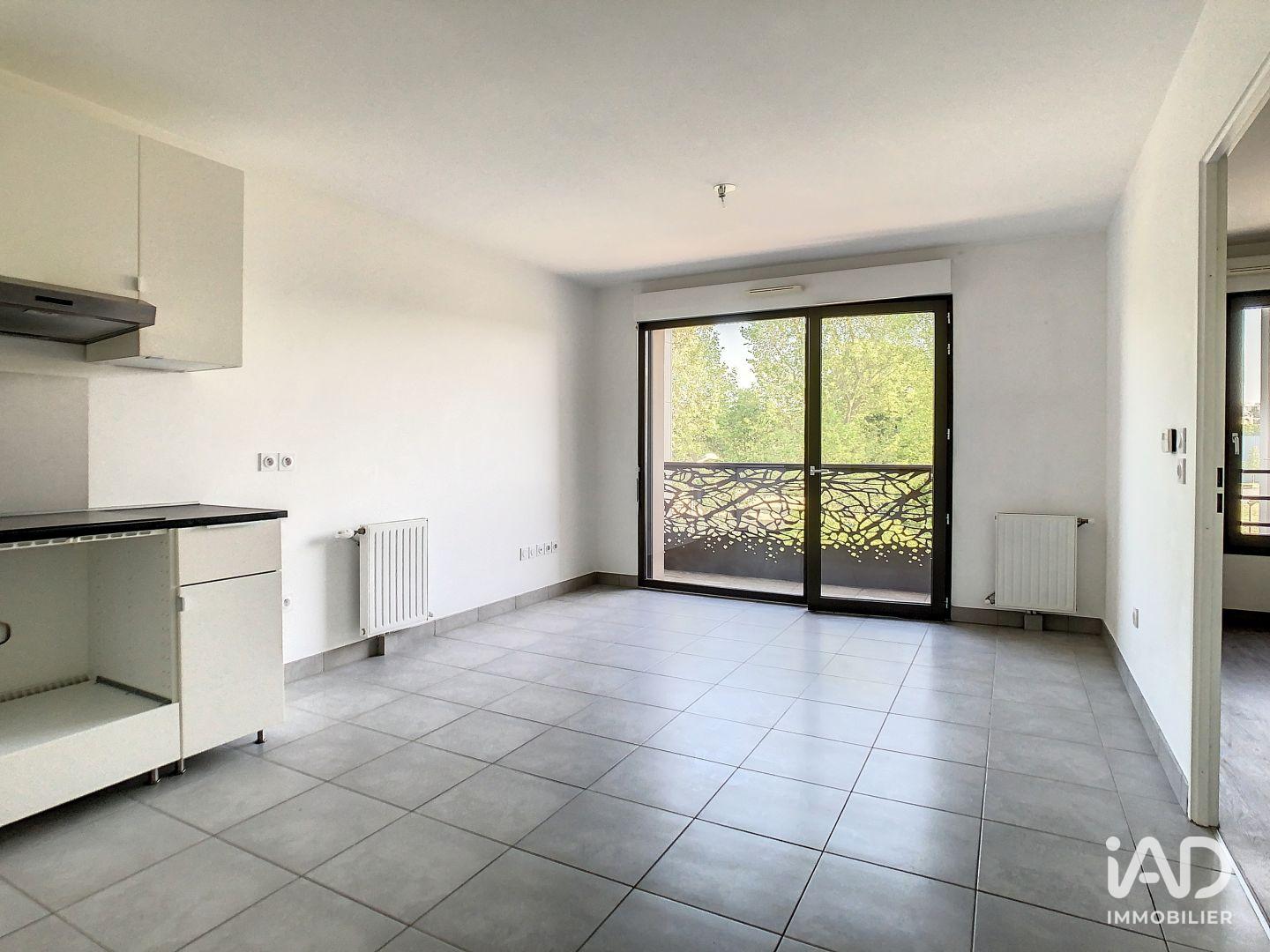 Appartement Place Charles Renard à Saint-Cyr-l'École
