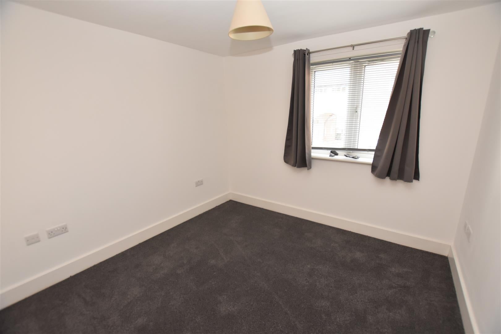 Flat Trinity Row in Chelmsford