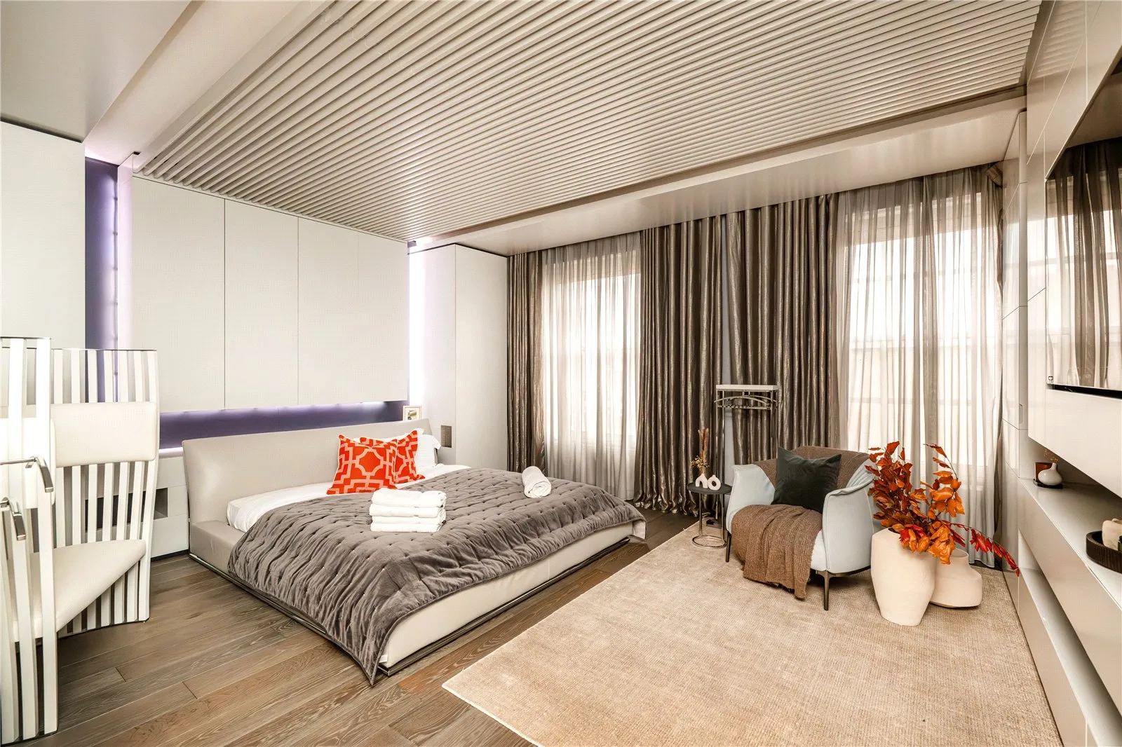 Flat North Row in City of Westminster