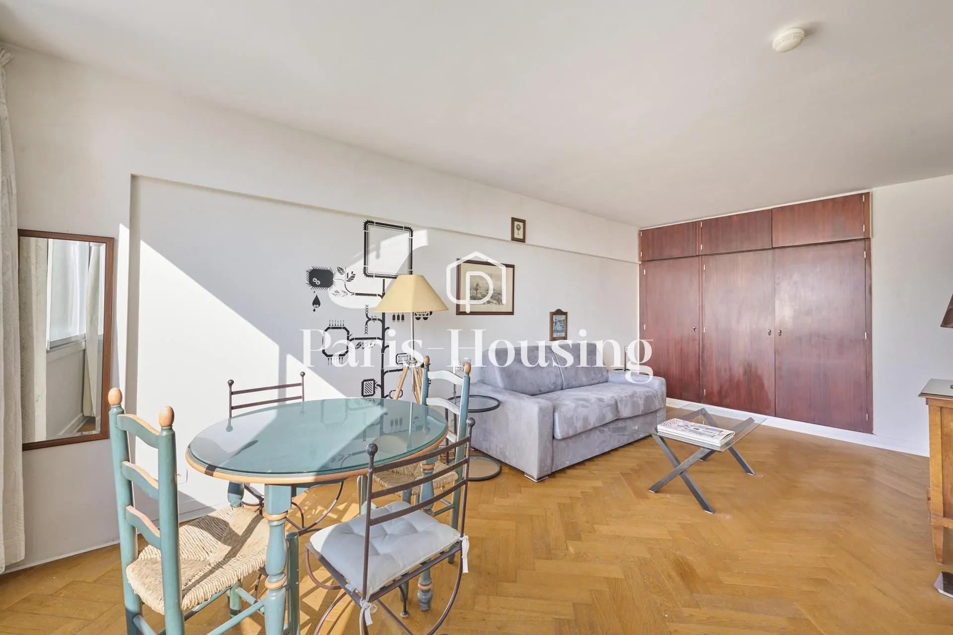 Appartement Rue du Faubourg Saint-Honoré à Paris