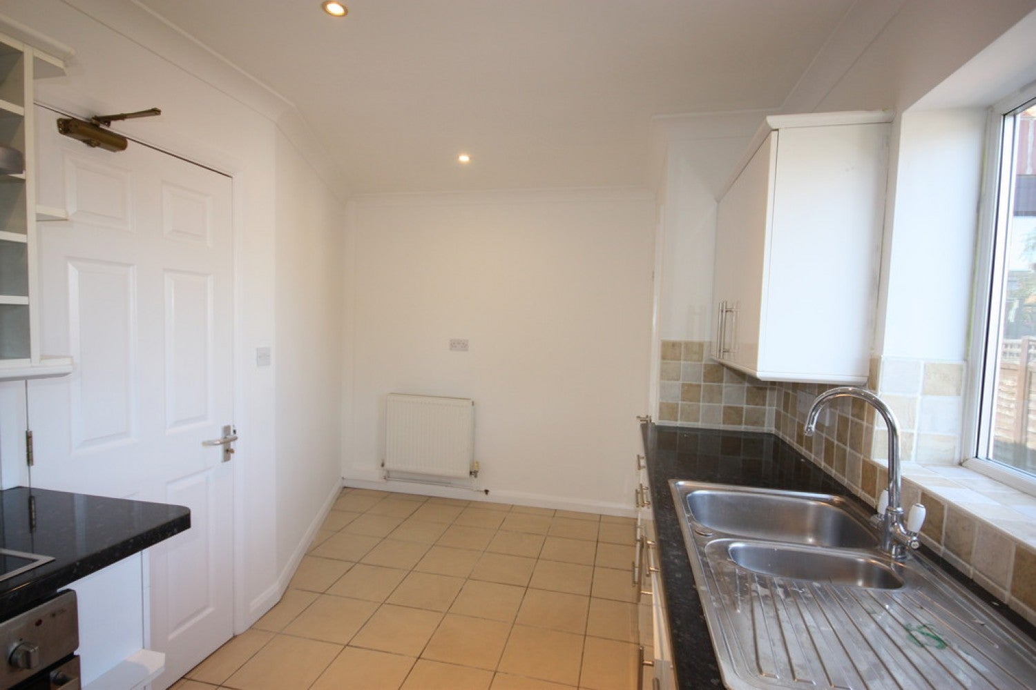 House Whitethorn Close in Huntington