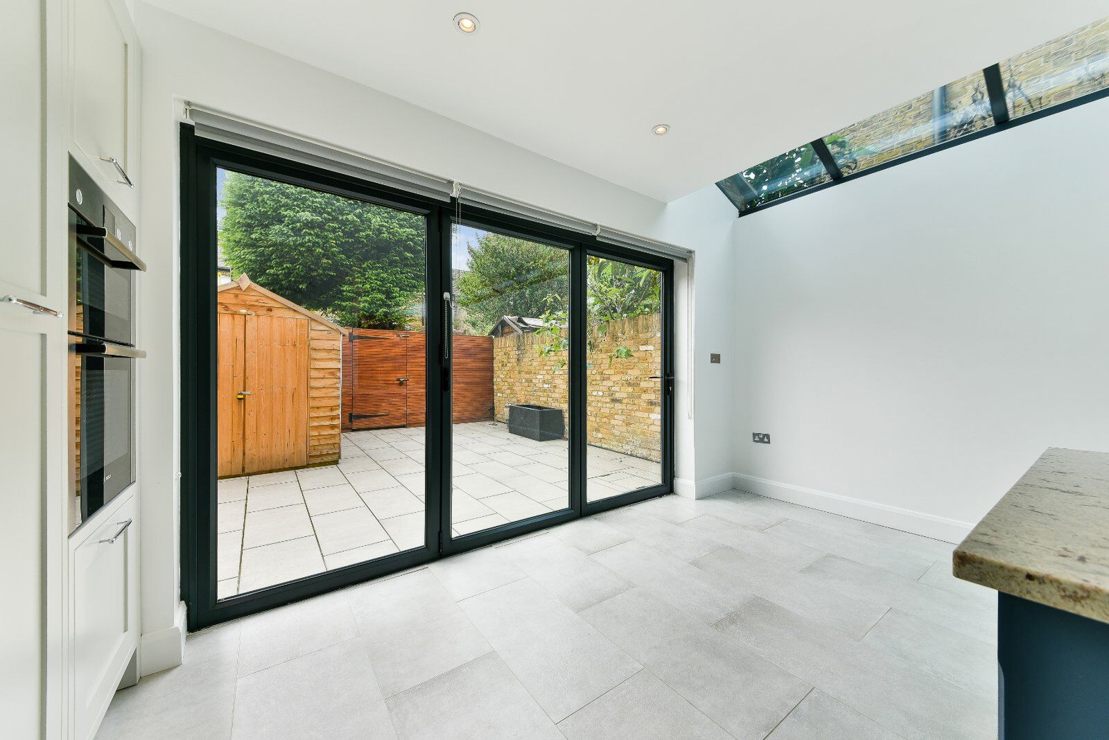 House Newton Road in Greater London