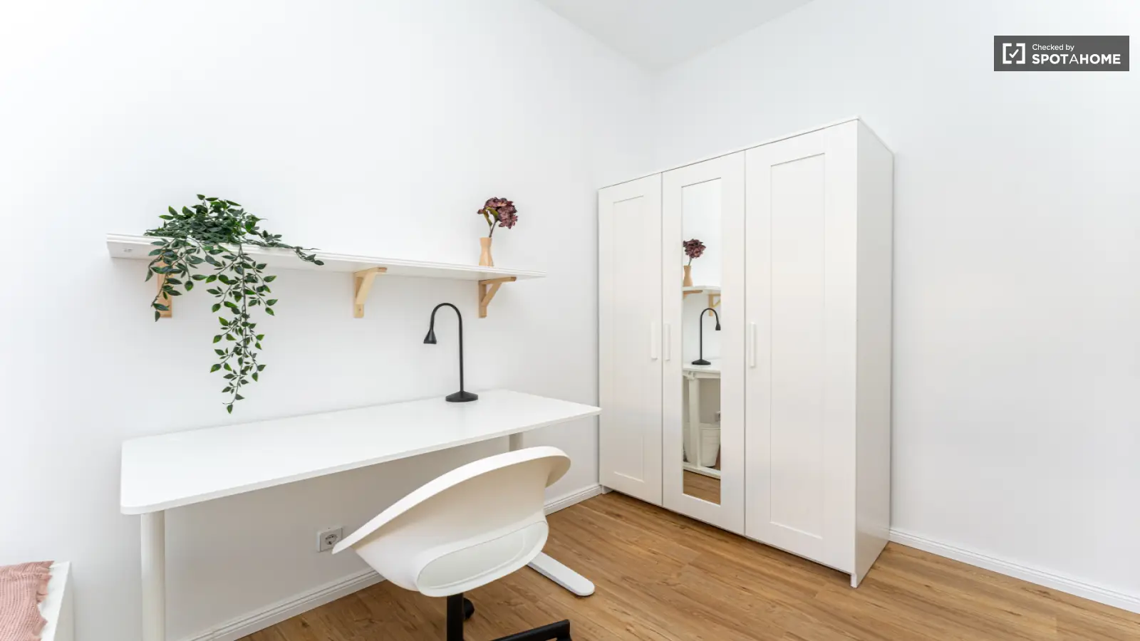 Wohnung Schöneweider Straße in Berlin