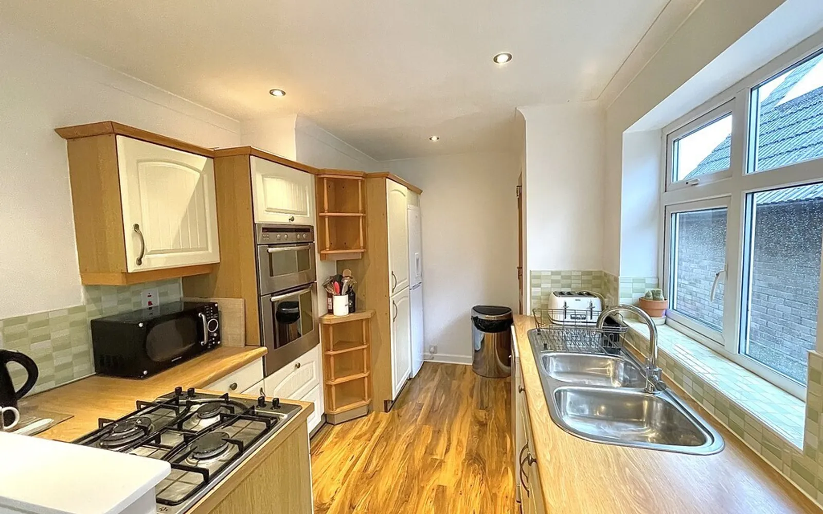 House Ash Way in Rochford