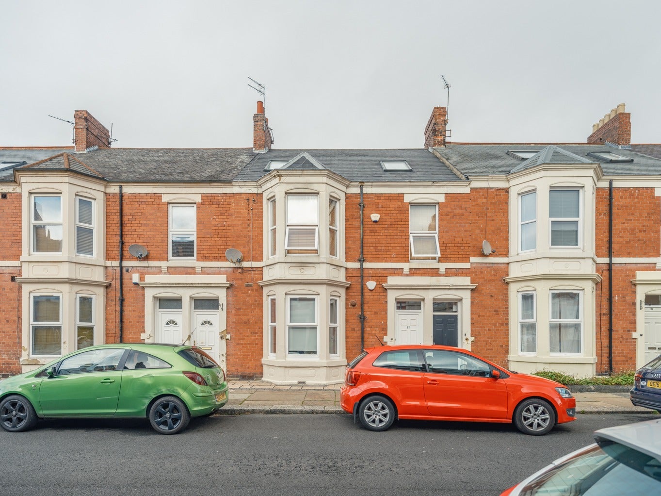 Flat Holmwood Grove in Newcastle upon Tyne