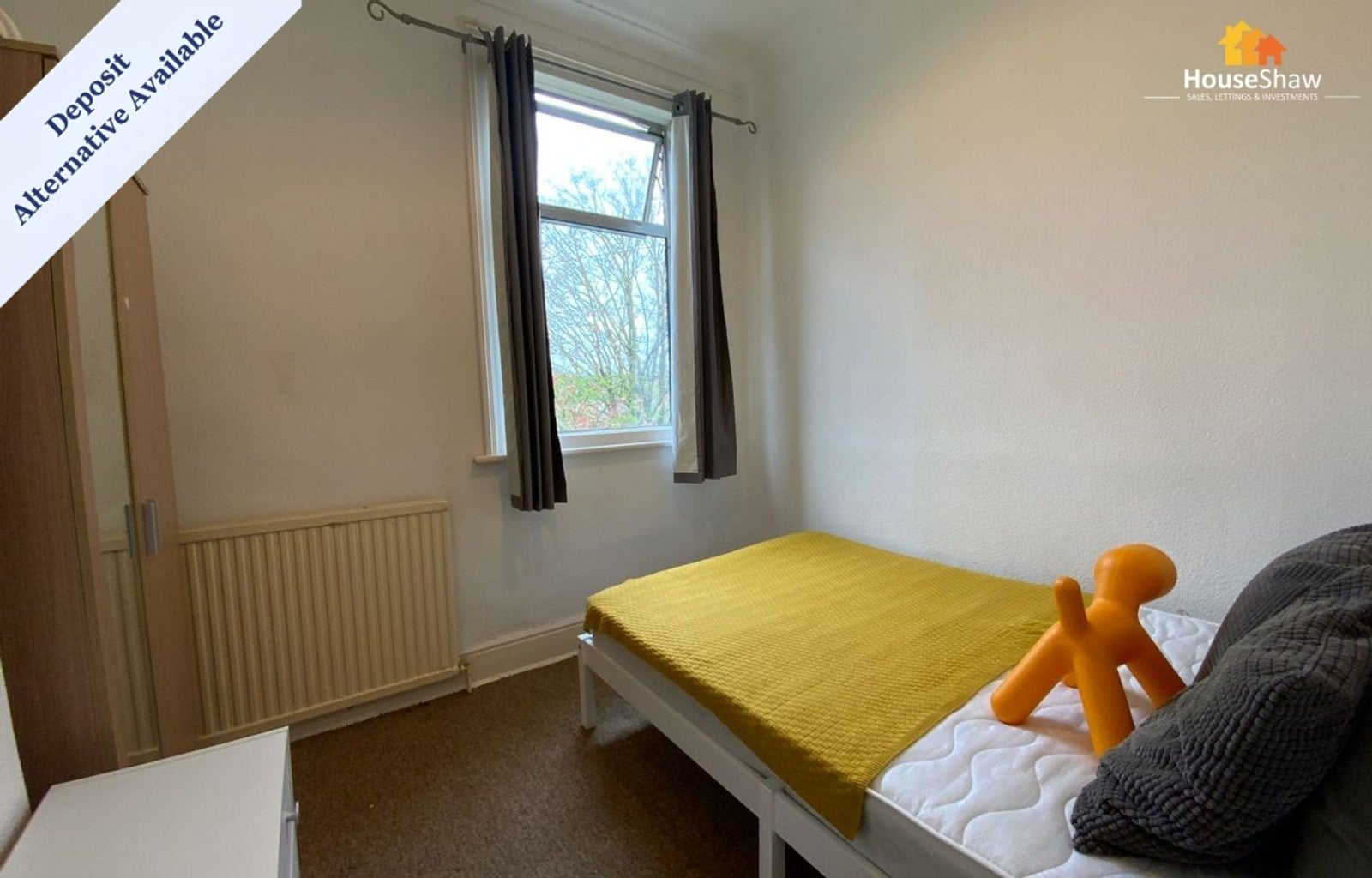 Room Hughenden Road in High Wycombe