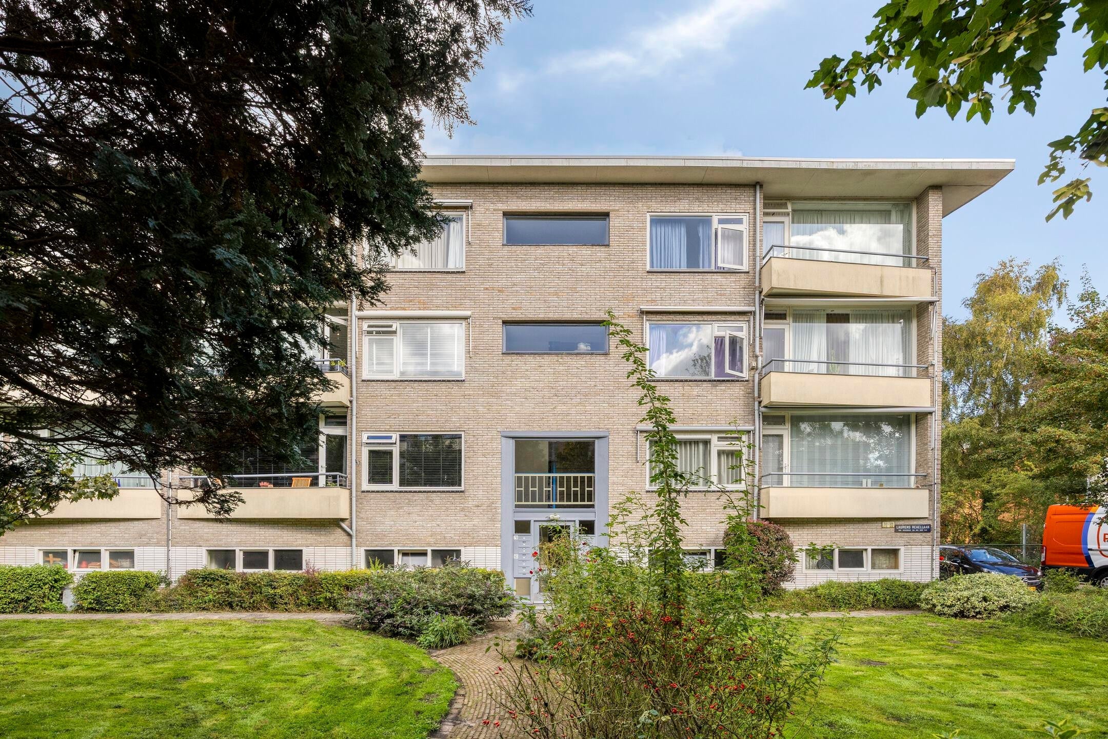 Flat Laurens Reaellaan in Haarlem