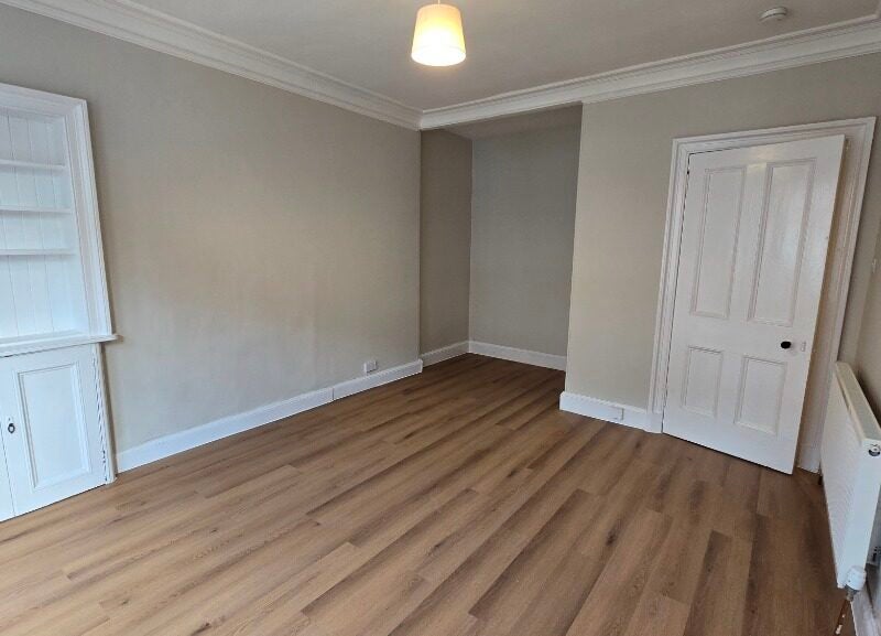 Flat Broomlands Street in Paisley